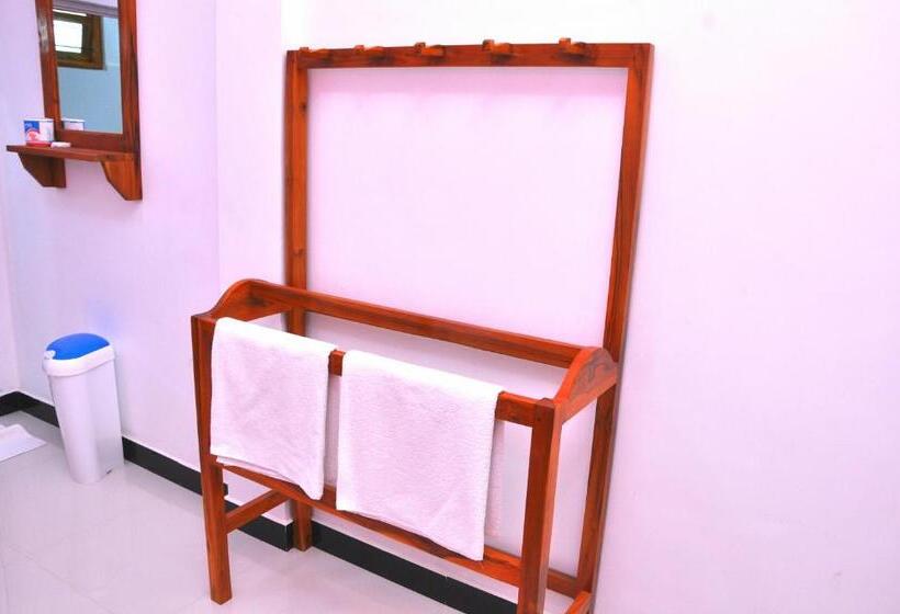 Standardrum, Hilton Cottage