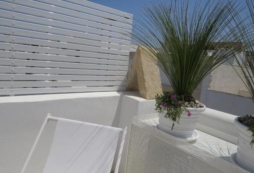 خانه 1 خوابه, Sirenè