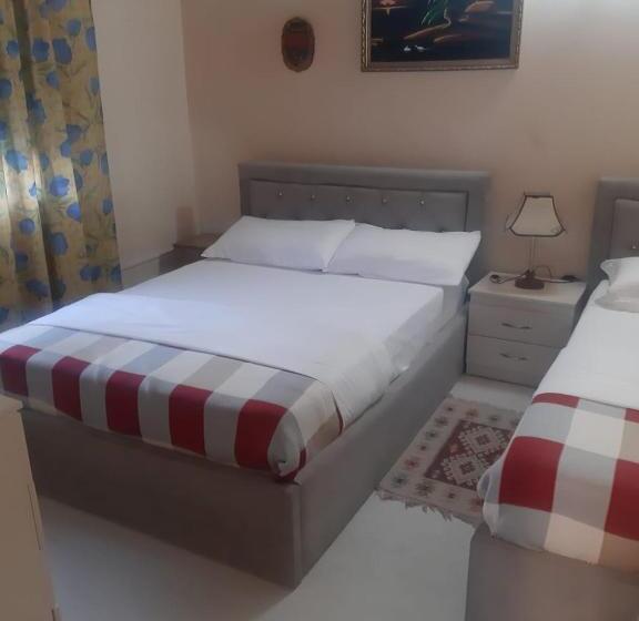 דירת חדר סופריור, Villa Gersina Golem