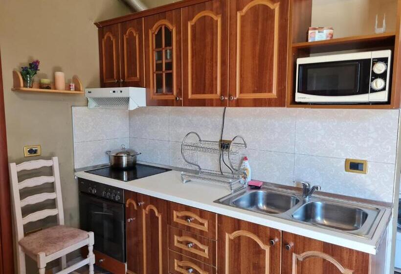 חדר משפחתי נוף לגינה, Villa Gersina Golem