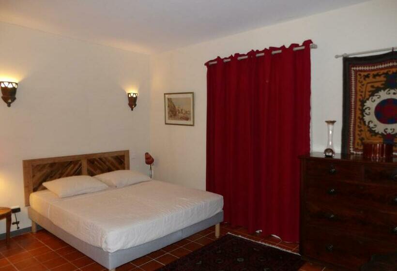 스탠다드 룸, A Loghja Di Cavallo Morto