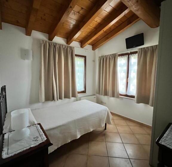 اتاق استاندارد یک نفره, Agriturismo Bitturelli