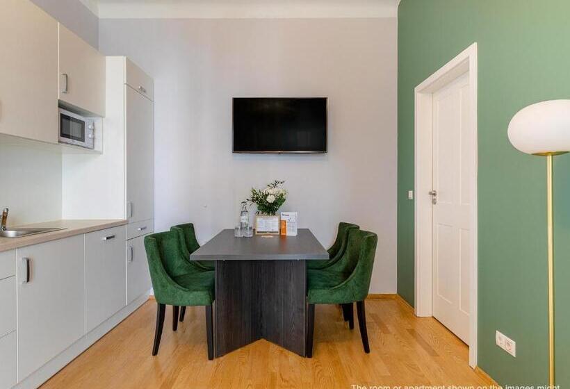 침실 1개 발코니 아파트, Numa I Strauss Apartments