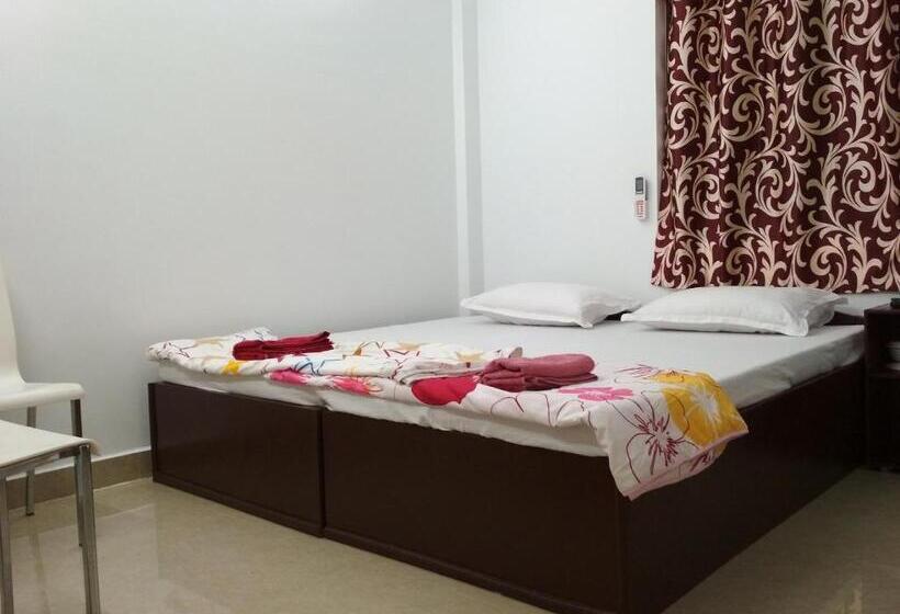 デラックスルーム, Andaman Vacations Home
