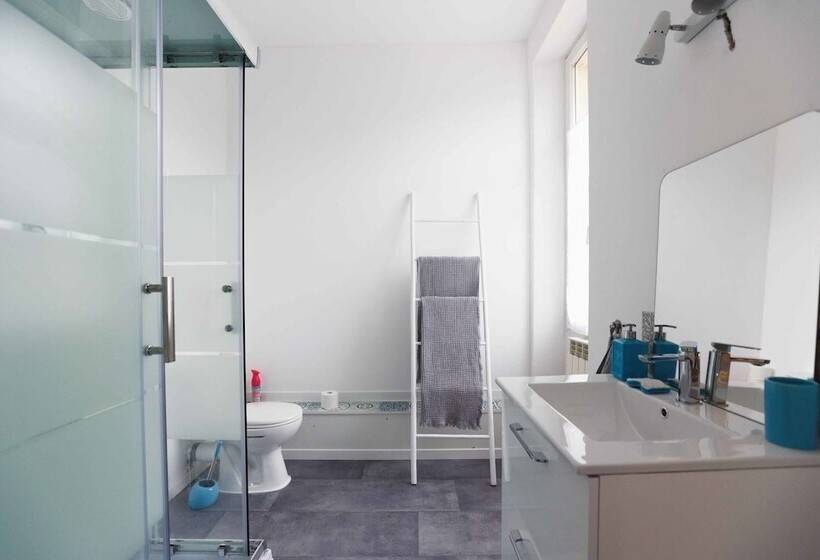 Номер Стандарт, Les Ormeaux