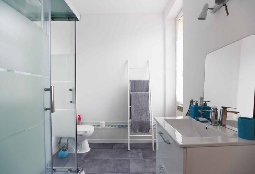 Номер Стандарт, Les Ormeaux