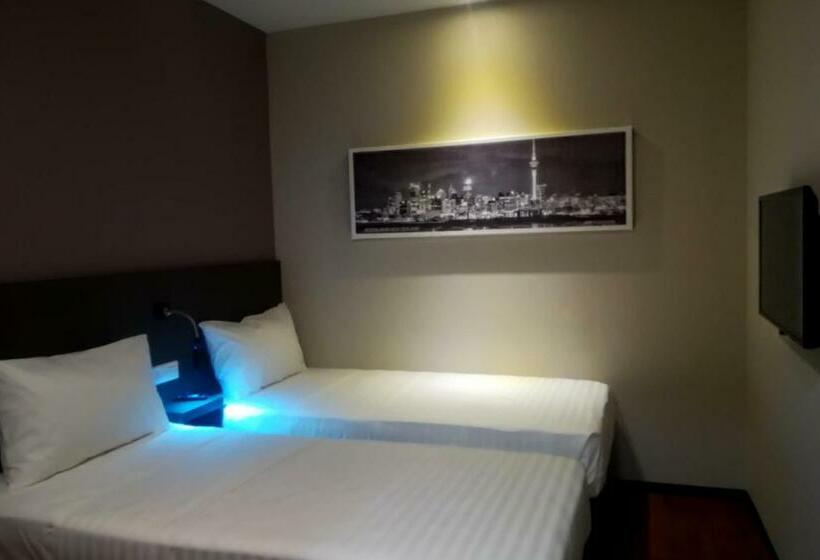 スタンダードトリプルルーム, The Loftplaza