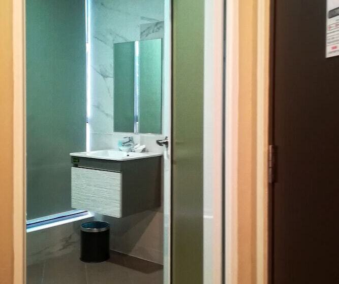 デラックスルーム, The Loftplaza