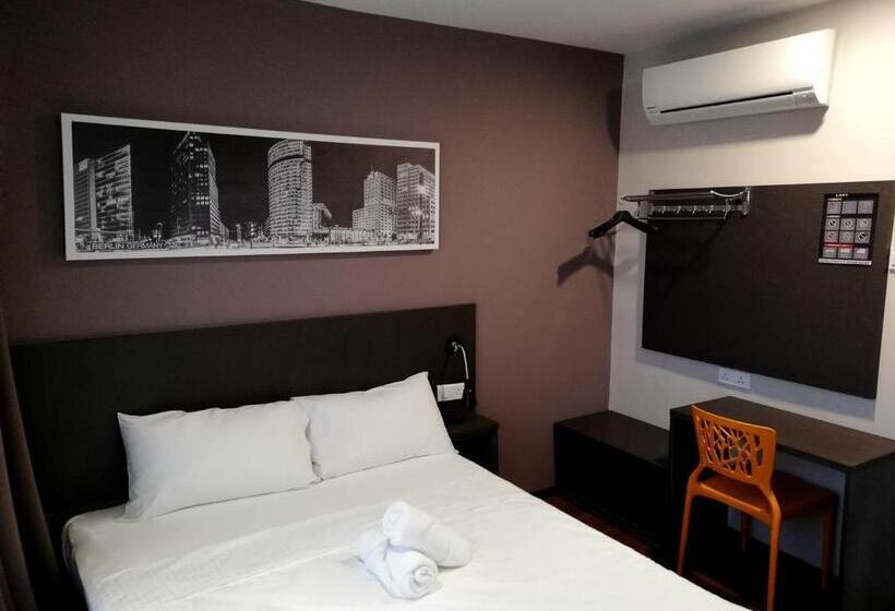Номер Deluxe, The Loftplaza