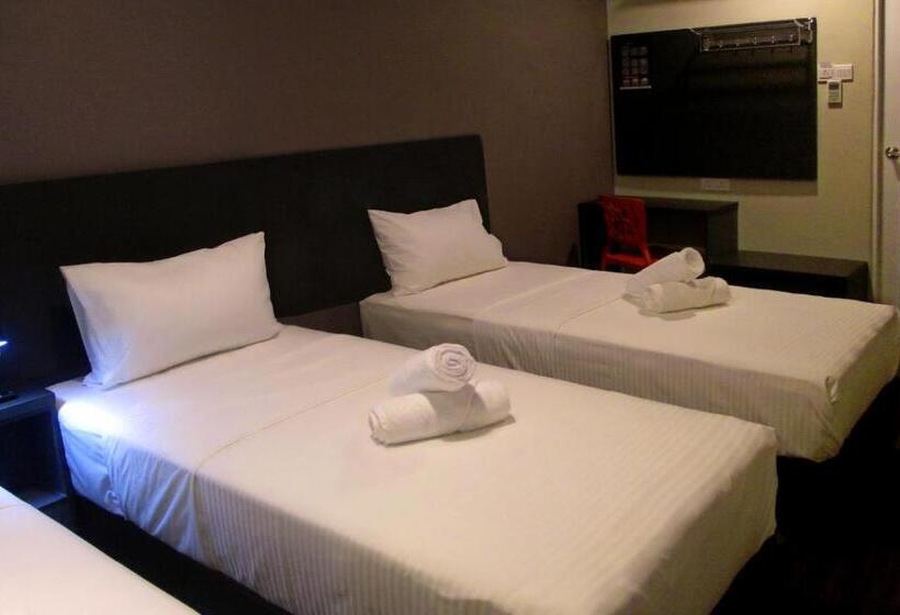 スタンダードトリプルルーム, The Loftplaza