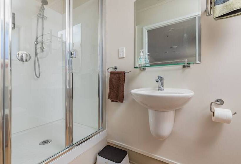 스탠다드 트리플 룸, Riverside Lodge Paihia