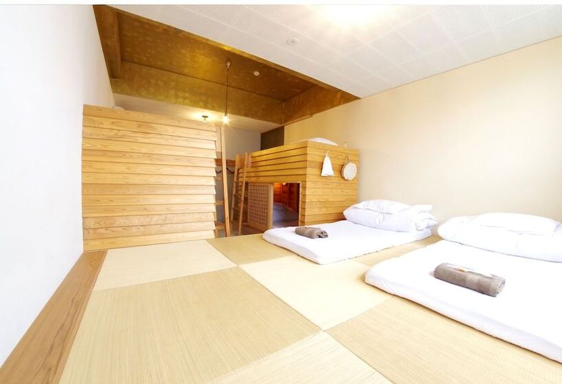 Номер Стандарт, Hostel 1889