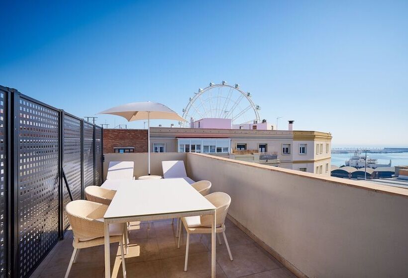 阁楼房, Tandem Soho Suites