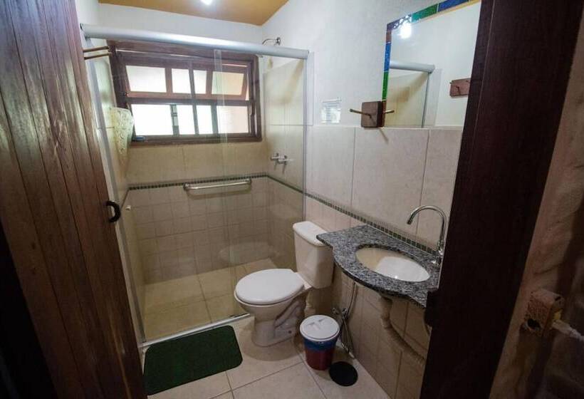 Номер Стандарт Трехместный, Pousada Aruana