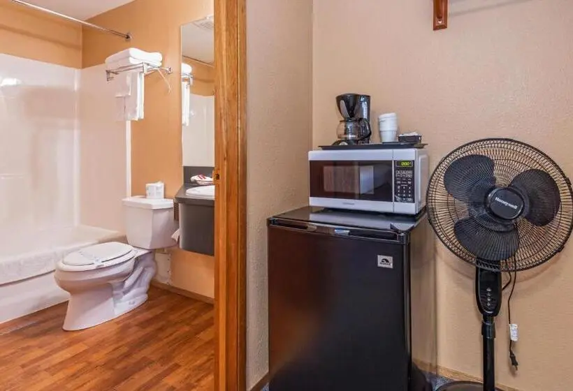 Standard-huone King-vuode, Far West Motel