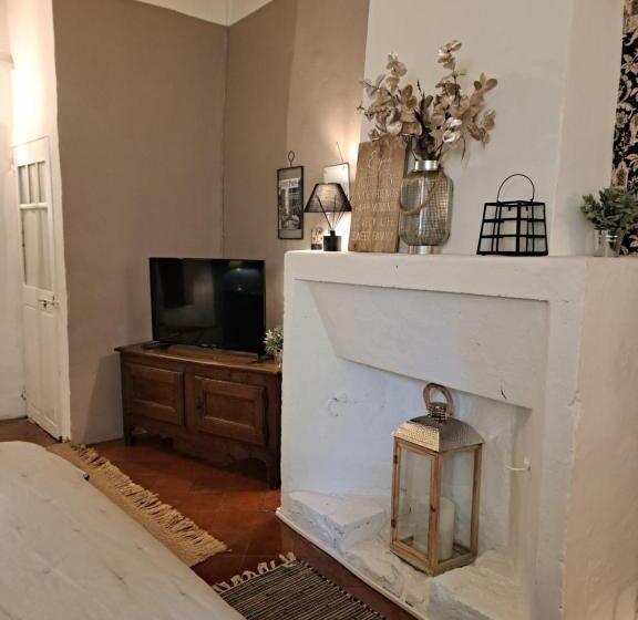 חדר דלוקס, Hôtel Le Patio De Sophie