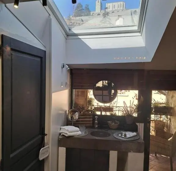 バルコニー付きデラックスルーム, Hôtel Le Patio De Sophie