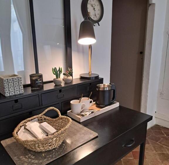 חדר סטנדרט, Hôtel Le Patio De Sophie