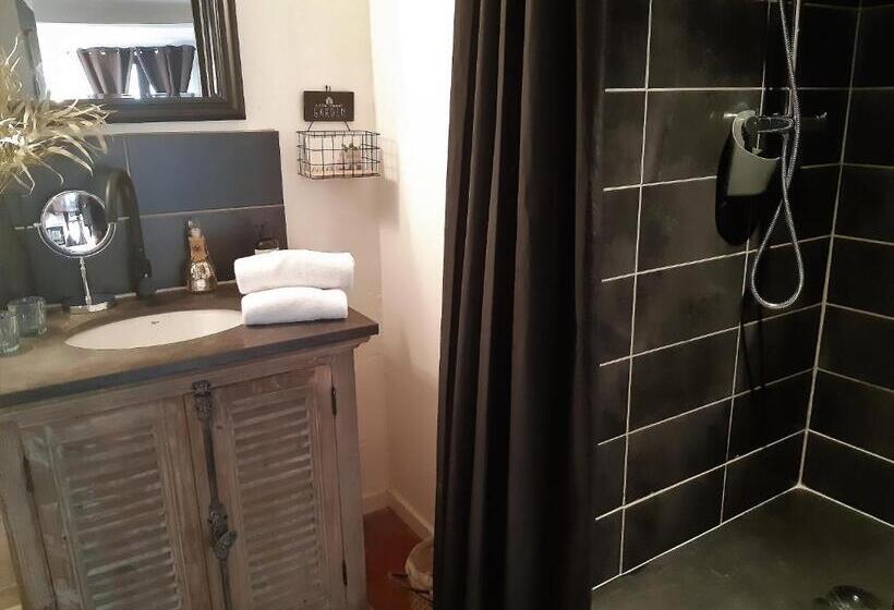 חדר סופריור, Hôtel Le Patio De Sophie