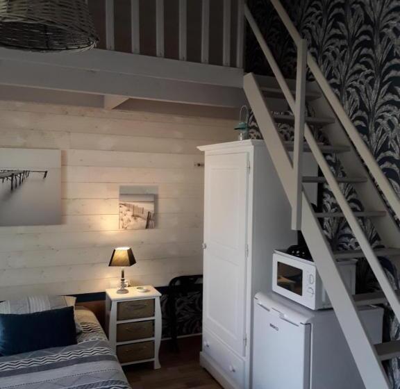 Family Suite, Les Pieds Dans L Eau