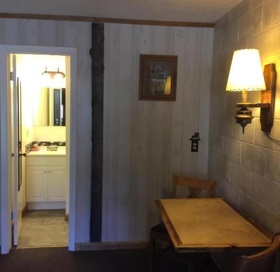 Номер Стандарт, Rocky Mountain Lodge