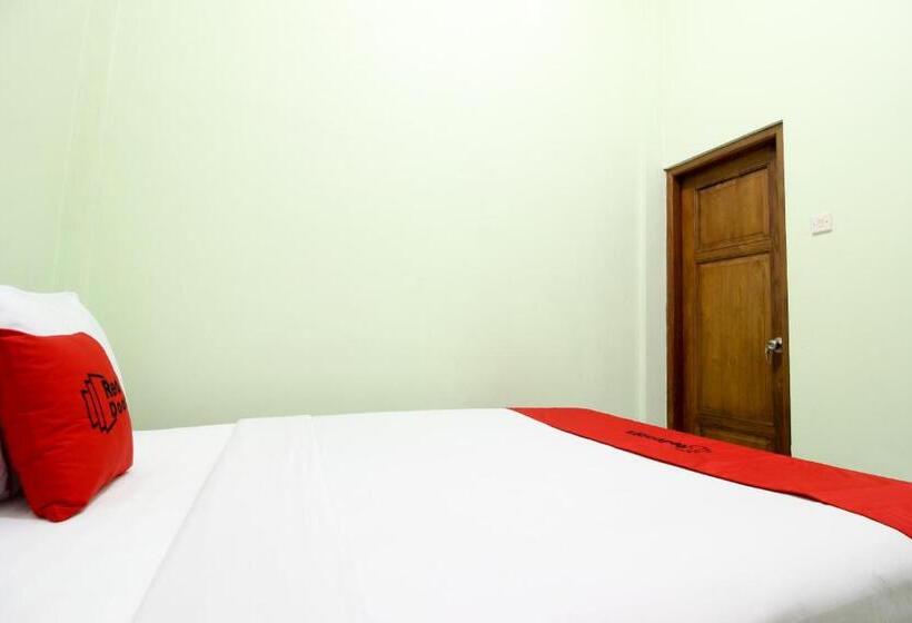 标准间, Reddoorz Plus Near Taman Sari