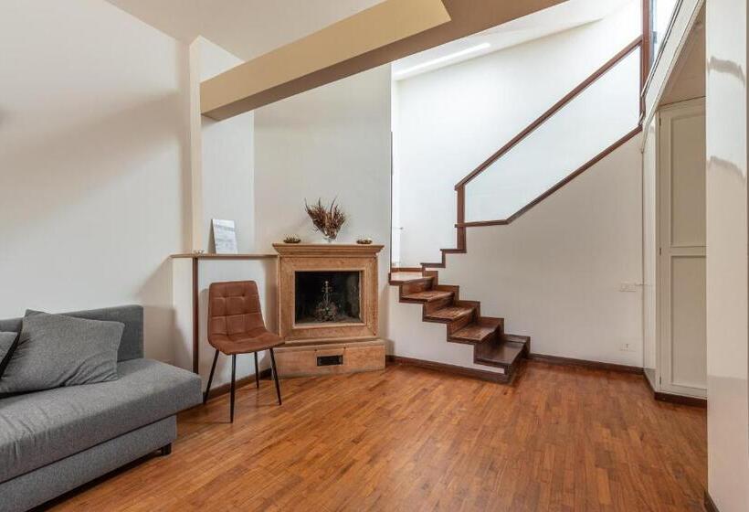 חדר לארבעה סטנדרטי עם נוף לגינה, Bouganville Home Mondello