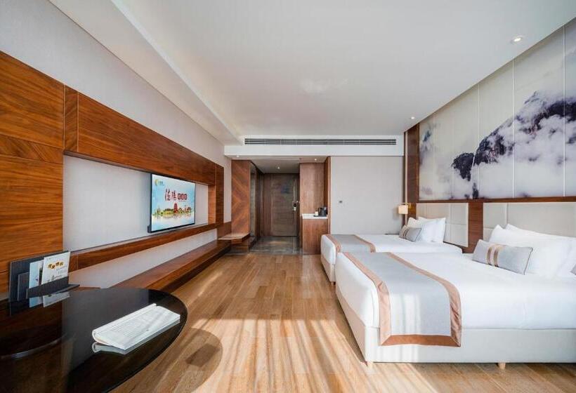 חדר דלוקס, Deyang Hamring