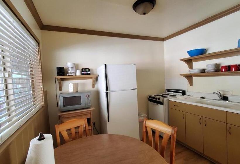 패밀리 스위트, Kernville Inn