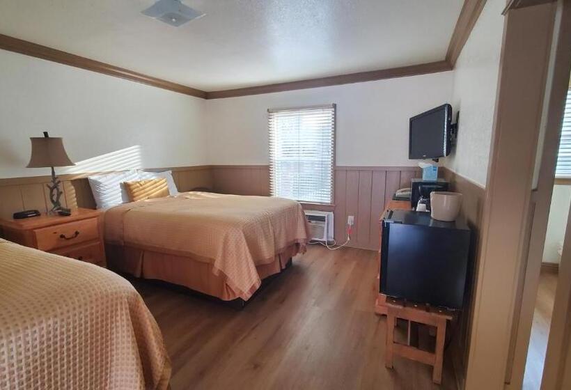 스탠다드 내측 룸, Kernville Inn