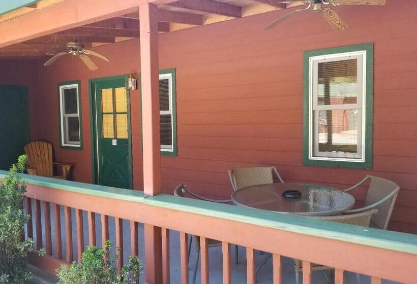오두막, Kernville Inn