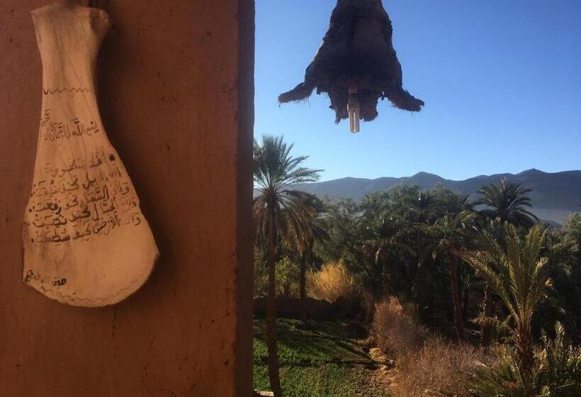חדר משפחתי נוף לגינה, Kasbah Maktob Tamnougalt