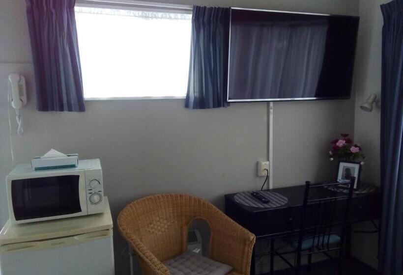 חדר סטודיו סטנדרד, Redwood Lodge Motel