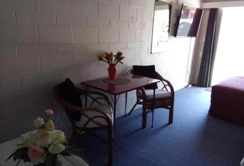 חדר סטודיו סטנדרד, Redwood Lodge Motel