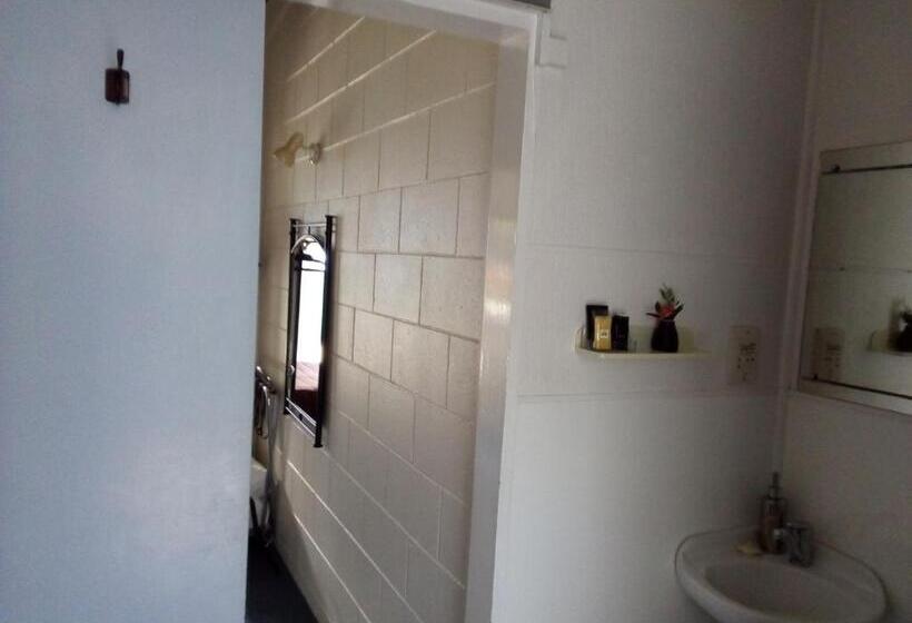 חדר סטודיו סטנדרד, Redwood Lodge Motel