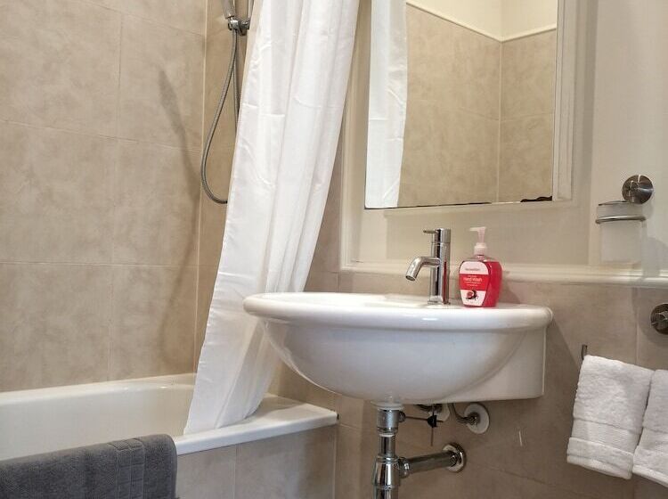 이코노미 룸, Western Springs Villa To Auckland Central Heritage Villa