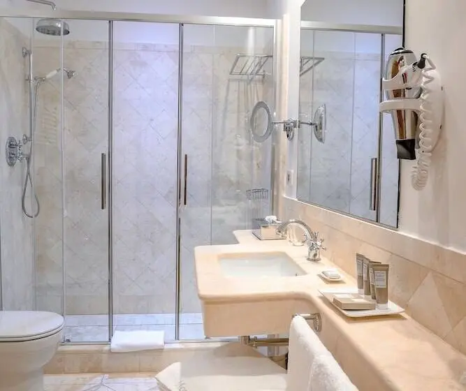 デラックスルーム, Monastero Di Cortona Hotel & Spa