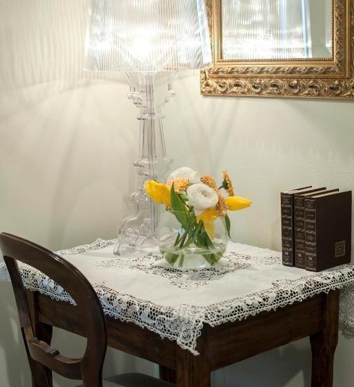 舒适型房间, Mon Pays