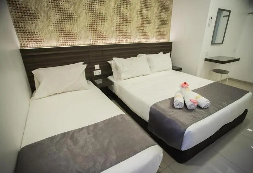 Deluxe Kolmen Hengen Huone, Im 96 Villa