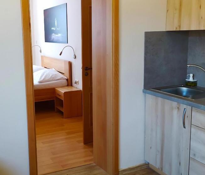 آپارتمان 2 خوابه, Penzion Adéla