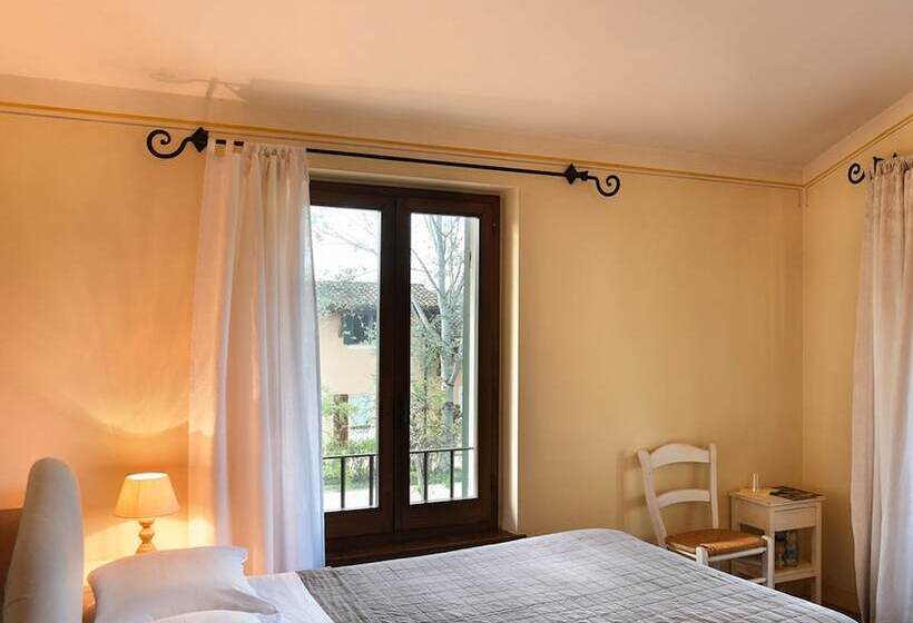 디럭스 룸 가든 전망, Villaggio Le Stelline