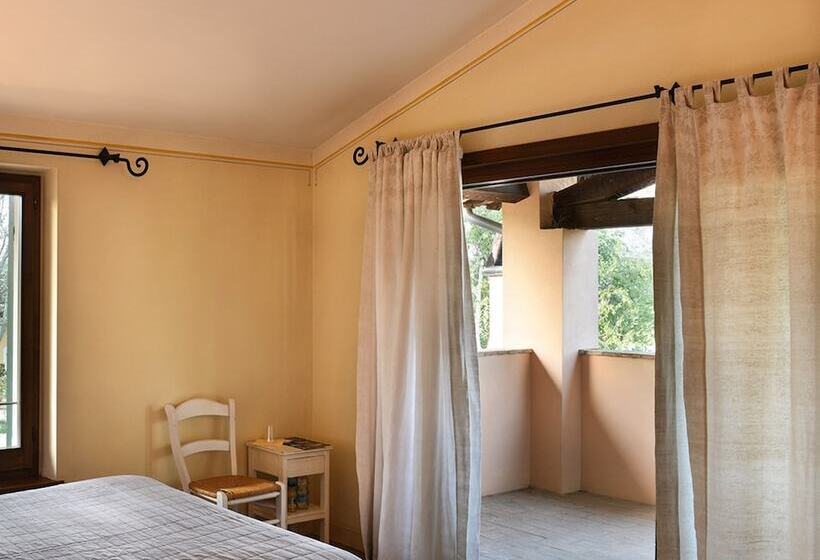 Номер Deluxe Вид на Сад, Villaggio Le Stelline