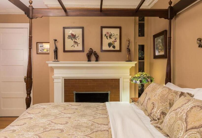 キングサイズベッドのデラックスルーム, Ringling House Bed & Breakfast