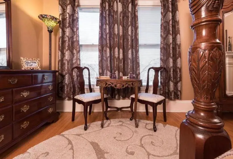 Deluxe-huone King-vuode, Ringling House Bed & Breakfast