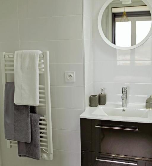 غرفة سوبيريور ثلاثية, Clos Des Campanules