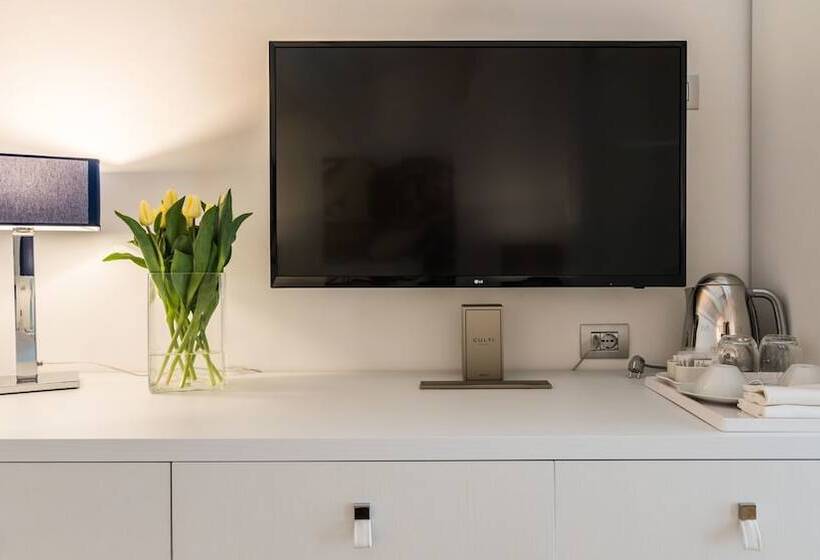 수피리어 룸, Cafe Bleu Relais