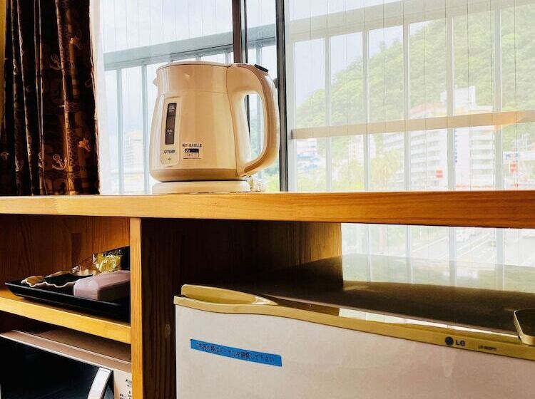 غرفة سوبيريور عائلية, Hostel And Cafe Izu No Umi