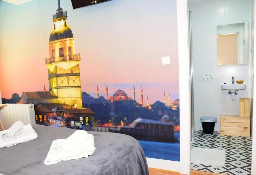 غرفة عائلية, Maite Urban Dreams