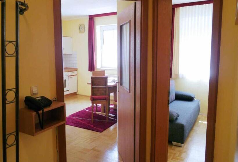 带阳台标准四人间, Da`sporrer Hotel & Wirtshaus