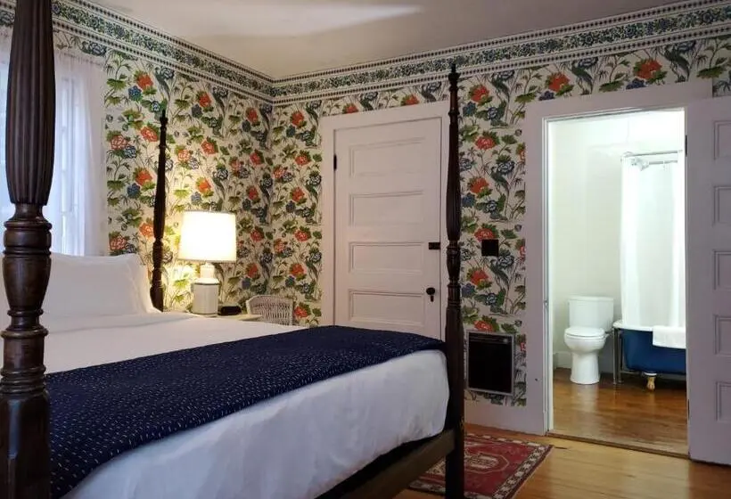 キングサイズベッドのデラックススイート, Harbourside Inn